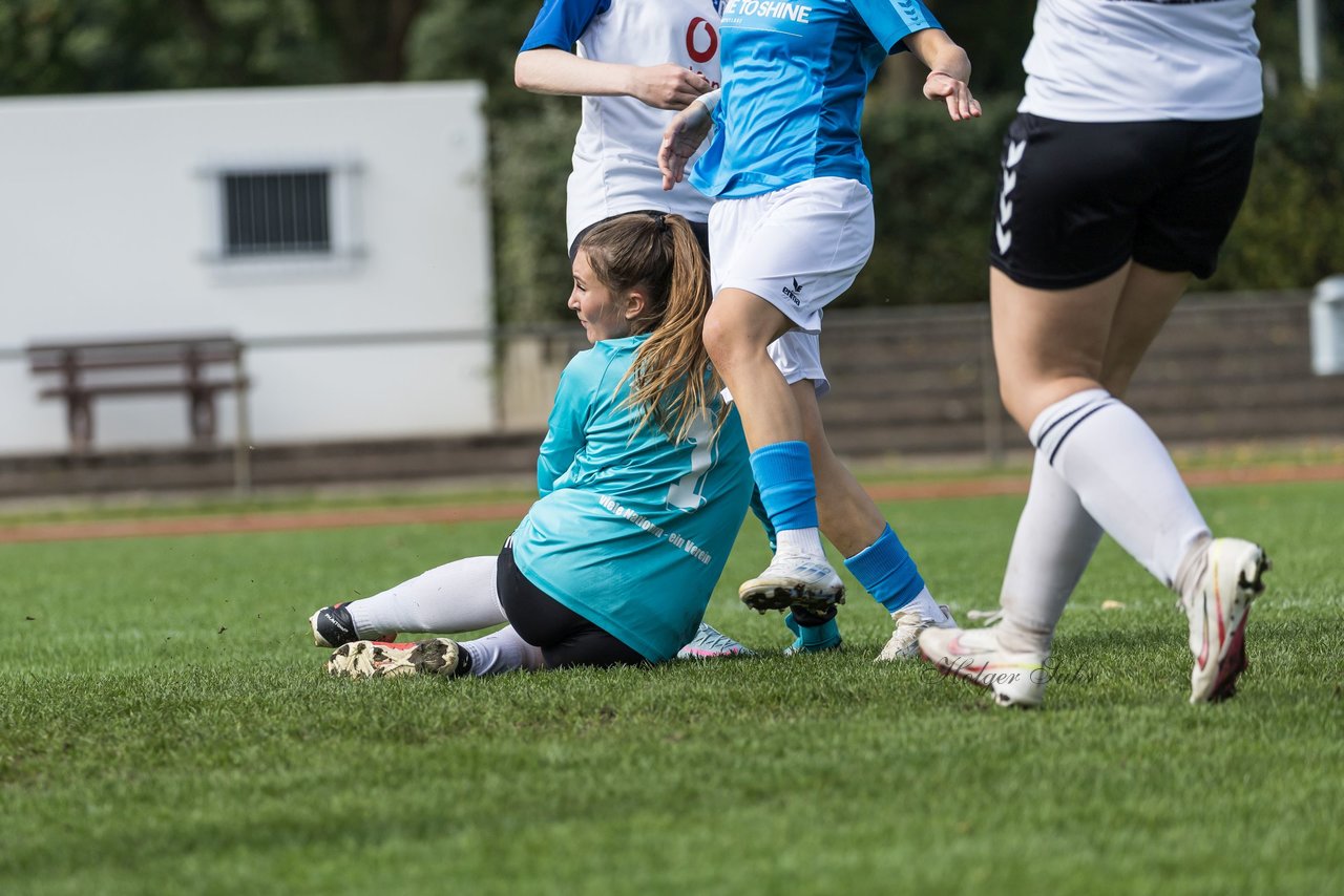 Bild 88 - wBJ VfL Pinneberg - Germania Schnelsen : Ergebnis: 15:1